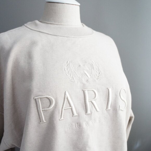 Abercrombie & Fitch Soft AF Embroidered Beige Oatmeal Paris Sweatshirt Size M - Picture 12 of 15